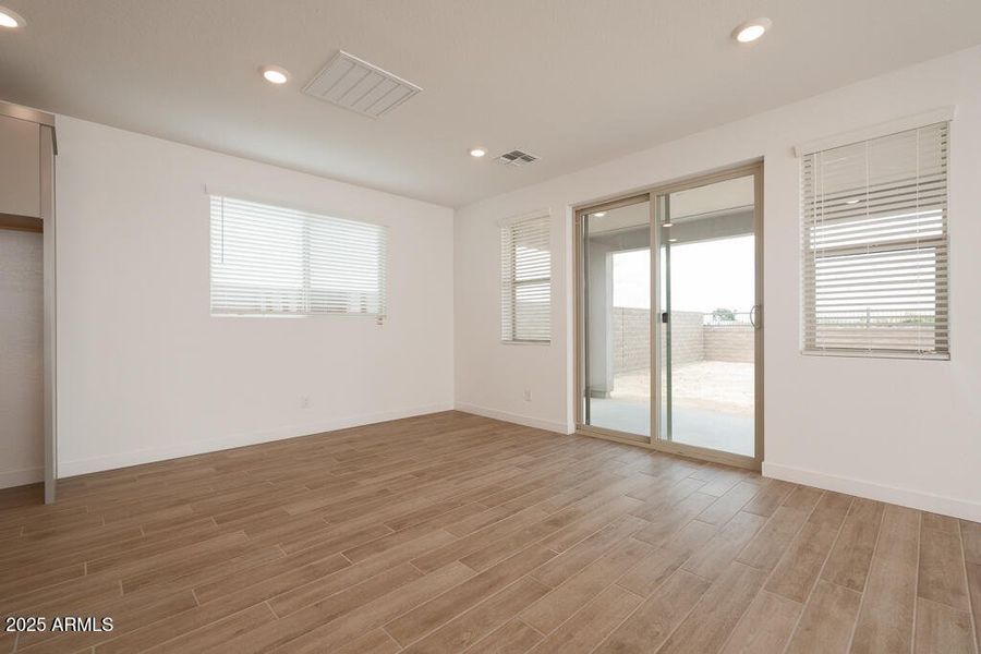 Tri Pointe Terraza 140 - Dining-3MLS Tri Pointe Terraza 140 - Dining-3MLS