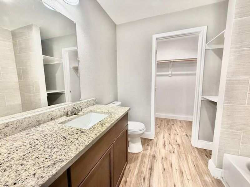 Furnished interior view inside a new home in , Mabank (Image 12). Furnished interior view inside a new home in , Mabank (Image 12).