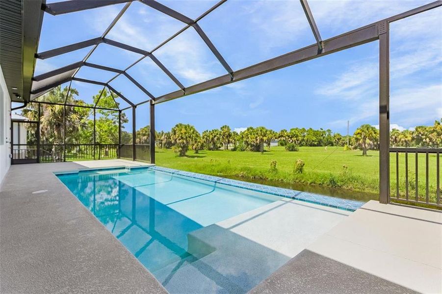 Exterior details and patio area of a home in , Punta Gorda (Image 3).