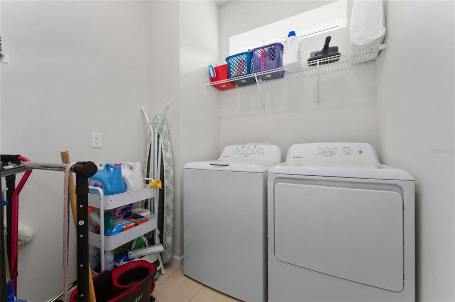 Furnished interior view inside a new home in , Kissimmee (Image 19).