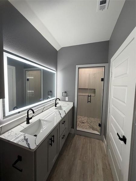 Furnished interior view inside a new home in , Quinlan (Image 4).