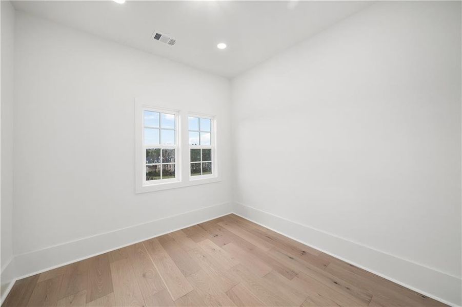 Spacious, unfurnished interior of a new home in , Milton (Image 58).