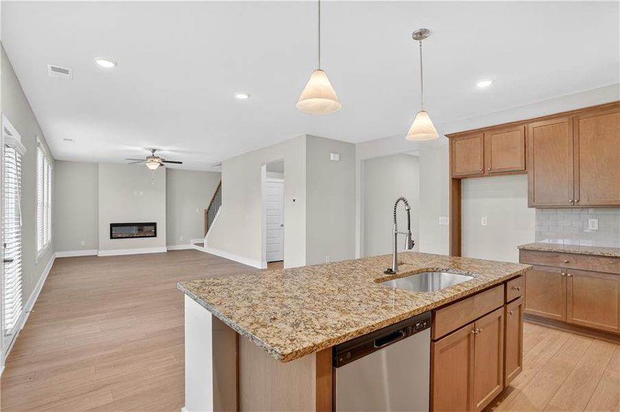 Furnished interior view inside a new home in , Villa Rica (Image 9).