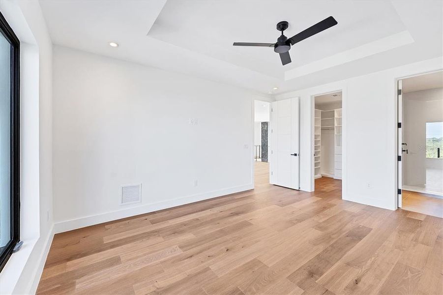 Spacious, unfurnished interior of a new home in , Nokomis (Image 55).