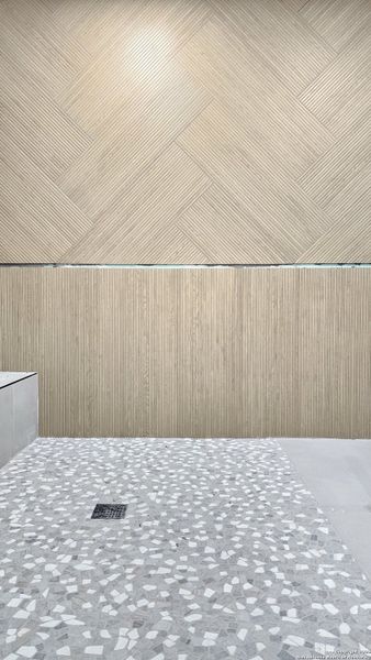 Close-up of interior finishes inside a home in , La Vernia (Image 15).