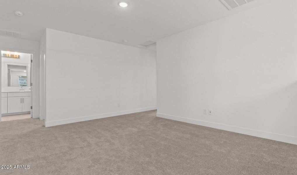 MLP Lot #54 Loft (Large) MLP Lot #54 Loft (Large)