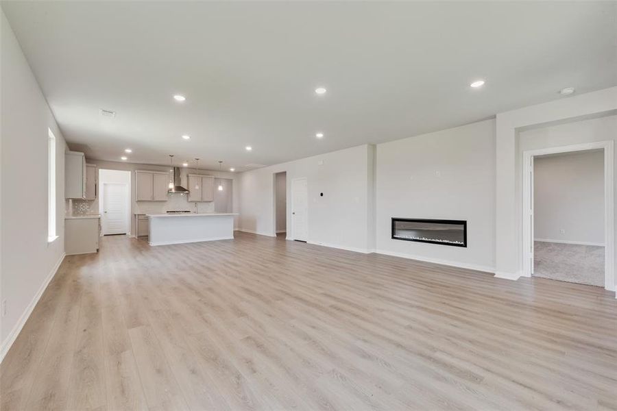 Spacious, unfurnished interior of a new home in Villages of Hurricane Creek, Anna (Image 22). Spacious, unfurnished interior of a new home in Villages of Hurricane Creek, Anna (Image 22).