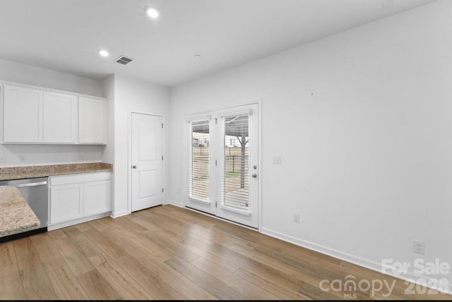 Spacious, unfurnished interior of a new home in Spring Meadow, Concord (Image 15).