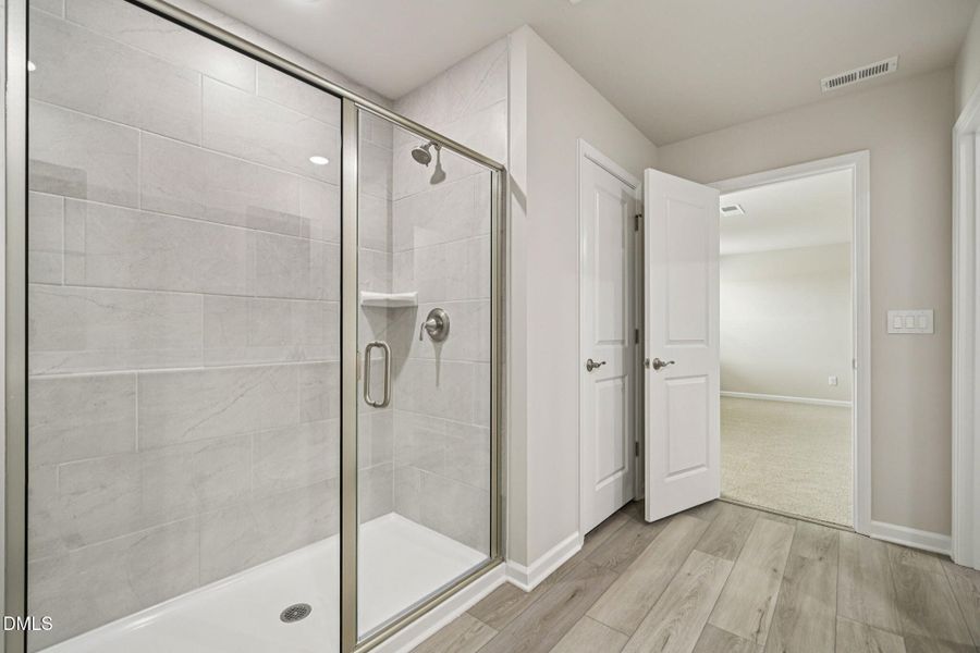 24-web-or-mls-Raleigh- Taylorsville-1216