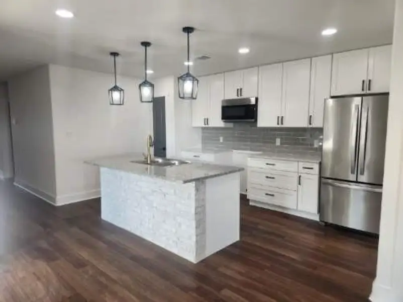 Furnished interior view inside a new home in , Navasota (Image 4).