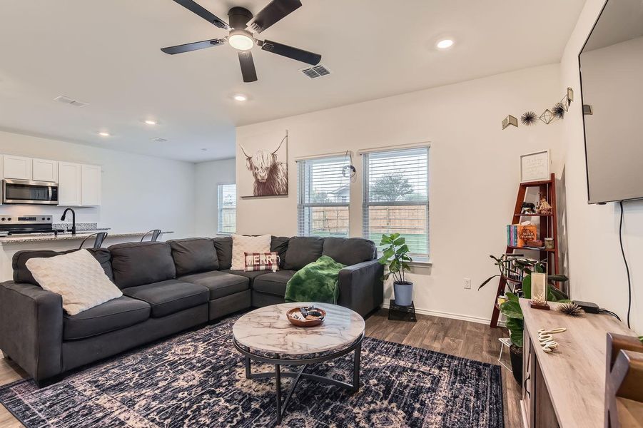 Furnished interior view inside a new home in Palomino, Manor (Image 13). Furnished interior view inside a new home in Palomino, Manor (Image 13).