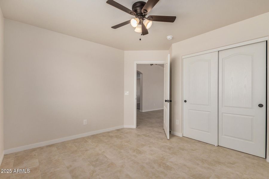 25 - Carver 25 - Carver