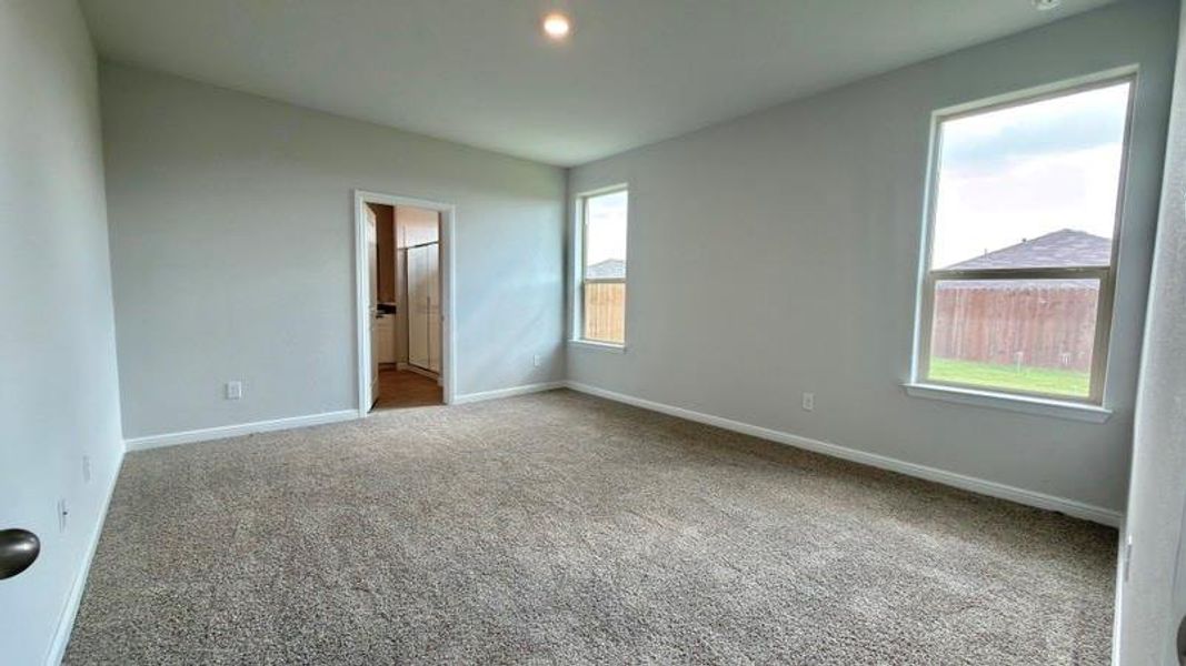 Spacious, unfurnished interior of a new home in Terra Trace, Fort Worth (Image 13).