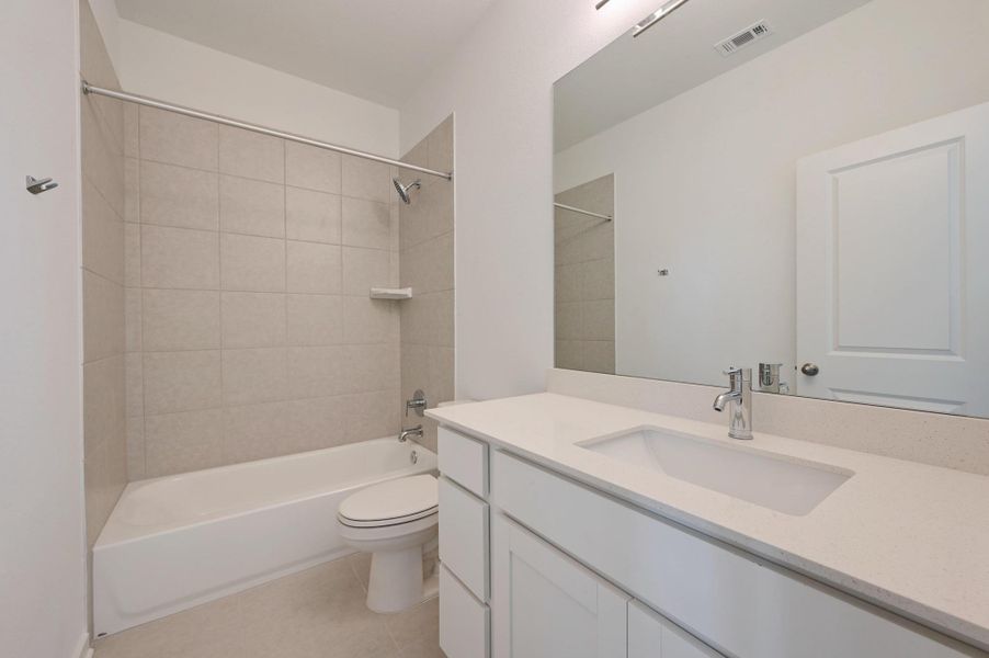 Furnished interior view inside a new home in , Buda (Image 10).