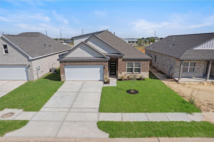 Image 31 of a home in Kendall Lakes. Image 31 of a home in Kendall Lakes.