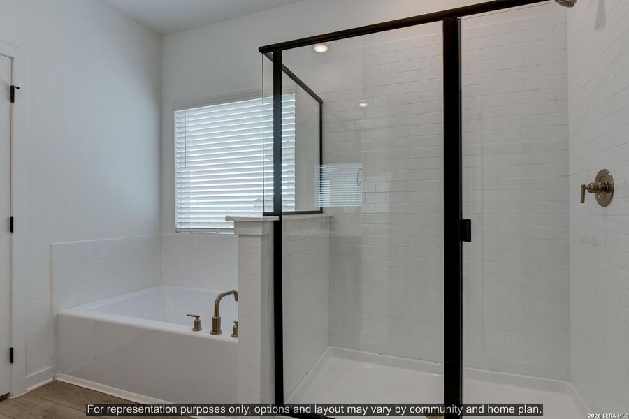 Furnished interior view inside a new home in Arcadia Ridge, San Antonio (Image 10).