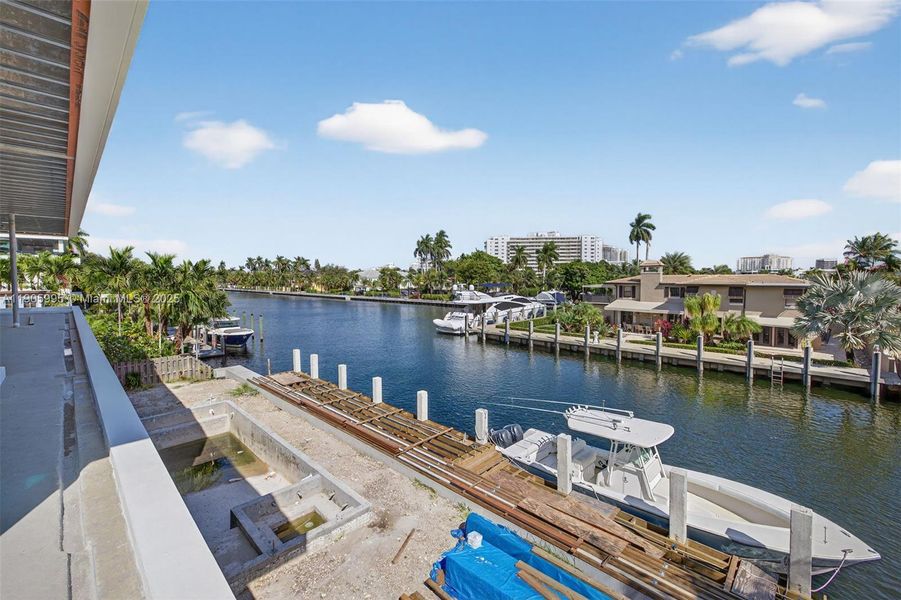 Actual photo as of Oct 31, 2025