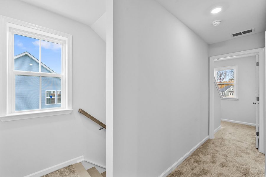 Spacious, unfurnished interior of a new home in Hanes Lake, Winston-Salem (Image 28).