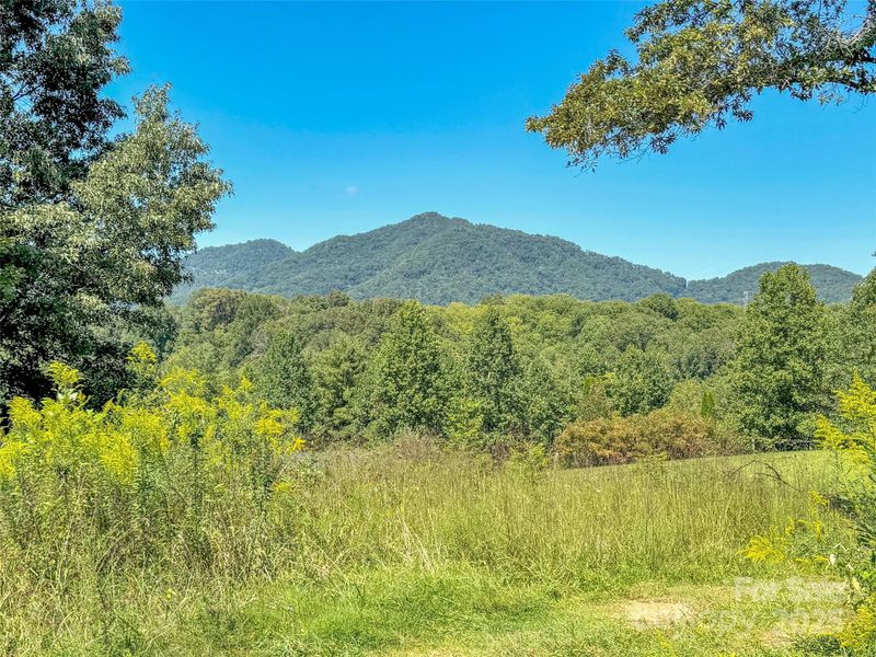 Image 43 of a home in .