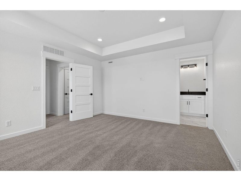 Spacious, unfurnished interior of a new home in , Erie (Image 12).