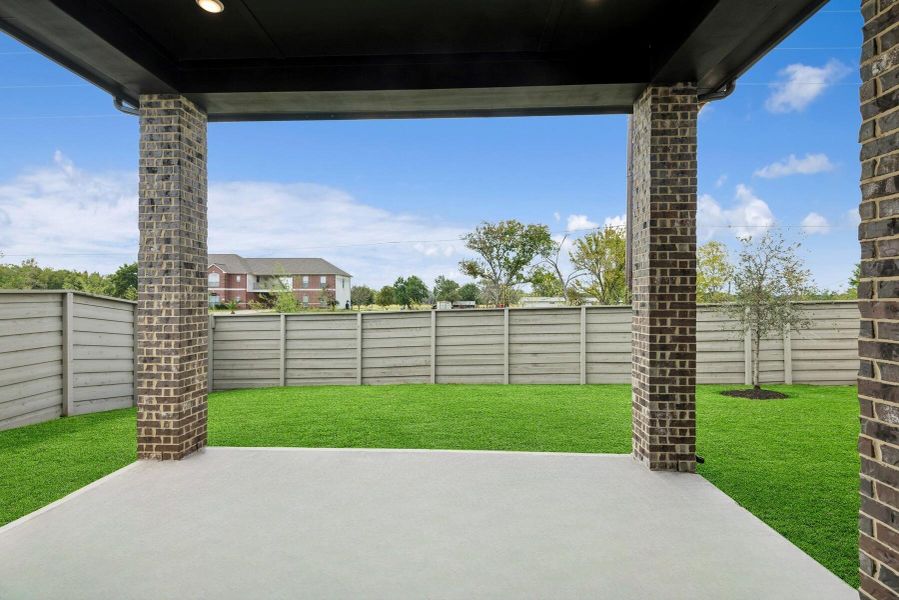 Welcome to The Busch by David Weekley Homes. Move-In-Ready Now!