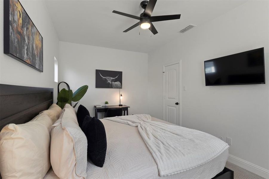 Furnished interior view inside a new home in , Dallas (Image 9).