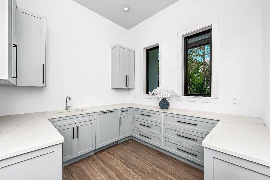 5650 Shirley Dr (34)