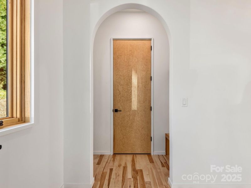 Image 31 of a home in . Image 31 of a home in .