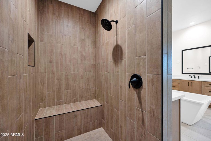 32-web-or-mls-DSC_5252 32-web-or-mls-DSC_5252