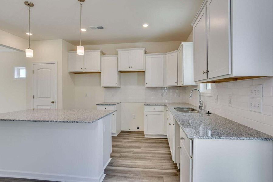 20250122012949172397000000-o 20250122012949172397000000-o