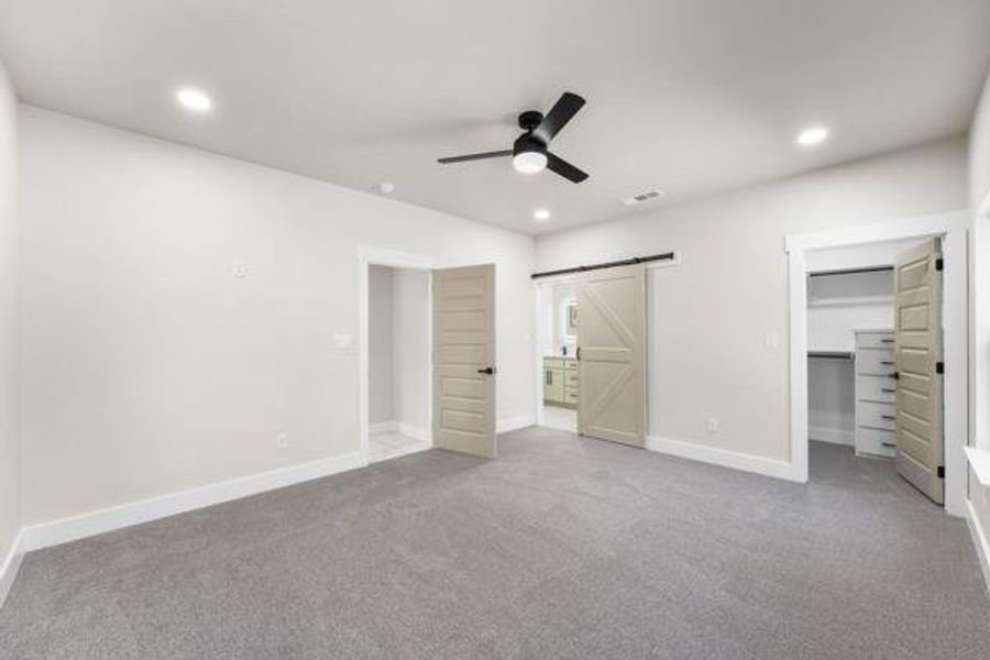Spacious, unfurnished interior of a new home in , Tool (Image 32). Spacious, unfurnished interior of a new home in , Tool (Image 32).