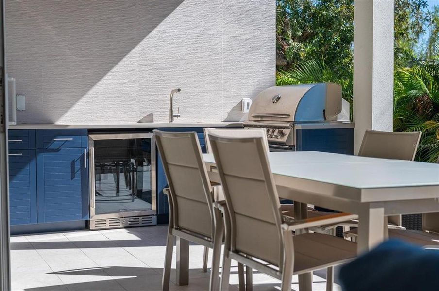 Exterior details and patio area of a home in , Sarasota (Image 27).