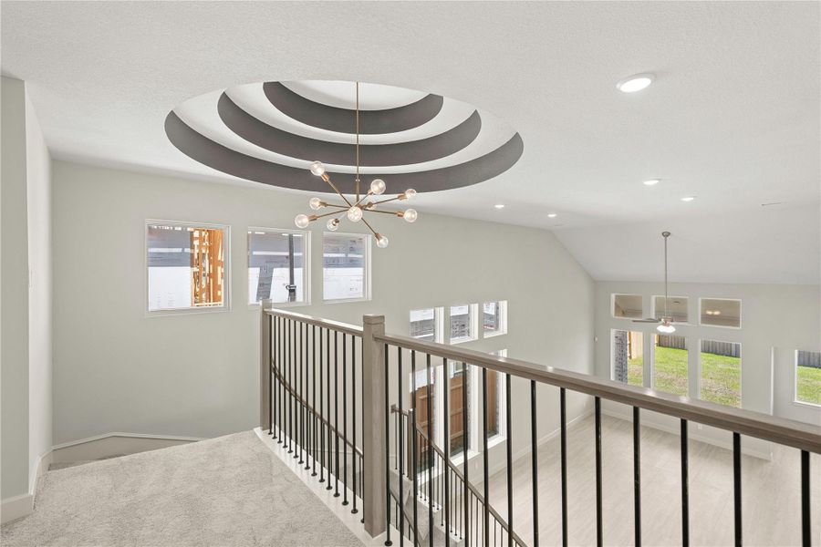 Representative image. Features, selections and colors may vary.