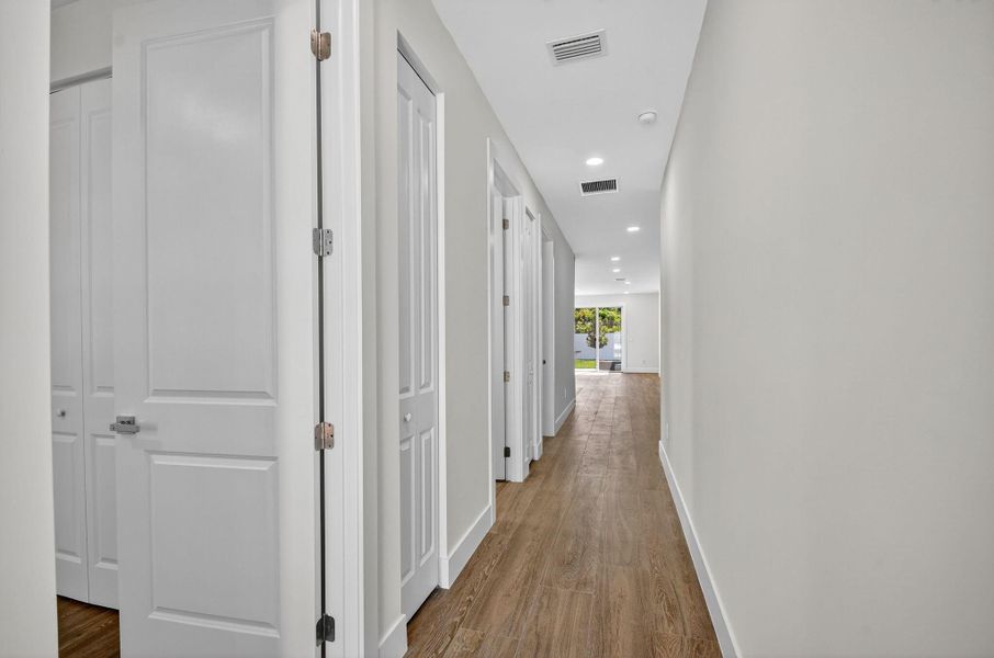 Spacious, unfurnished interior of a new home in , Jupiter (Image 20).