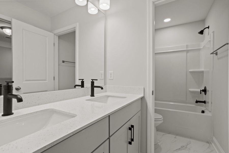 Greenwood, SC New Home.  - Slide 19