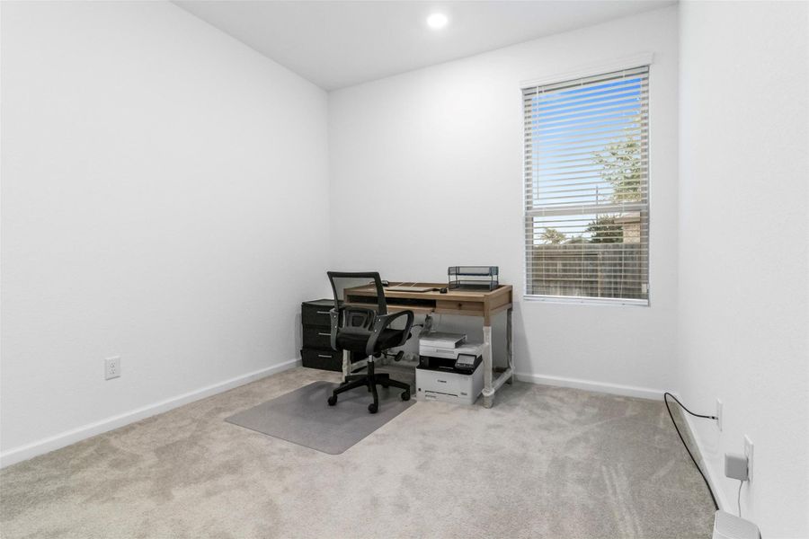 Furnished interior view inside a new home in , Porter (Image 19).