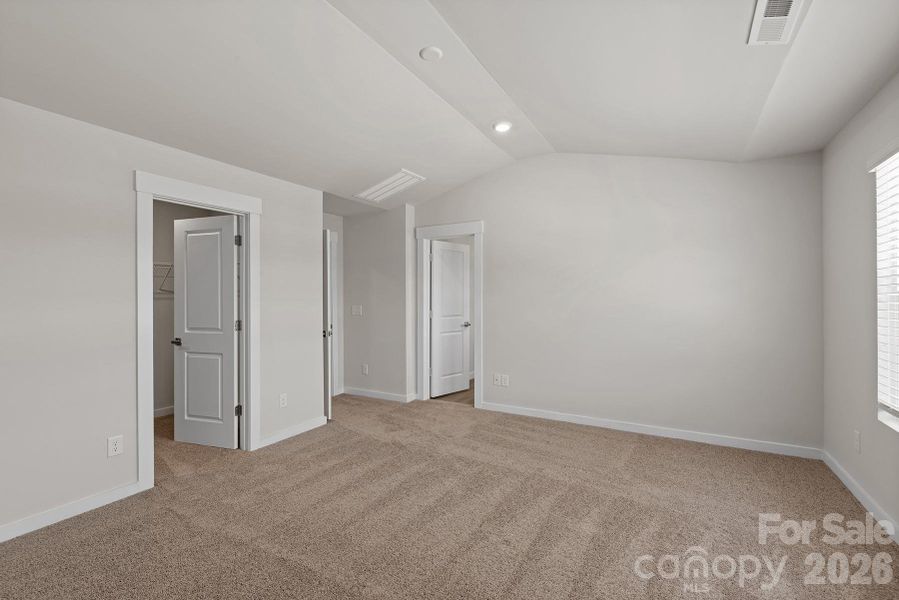 Spacious, unfurnished interior of a new home in Willow Estates, Shelby (Image 14).