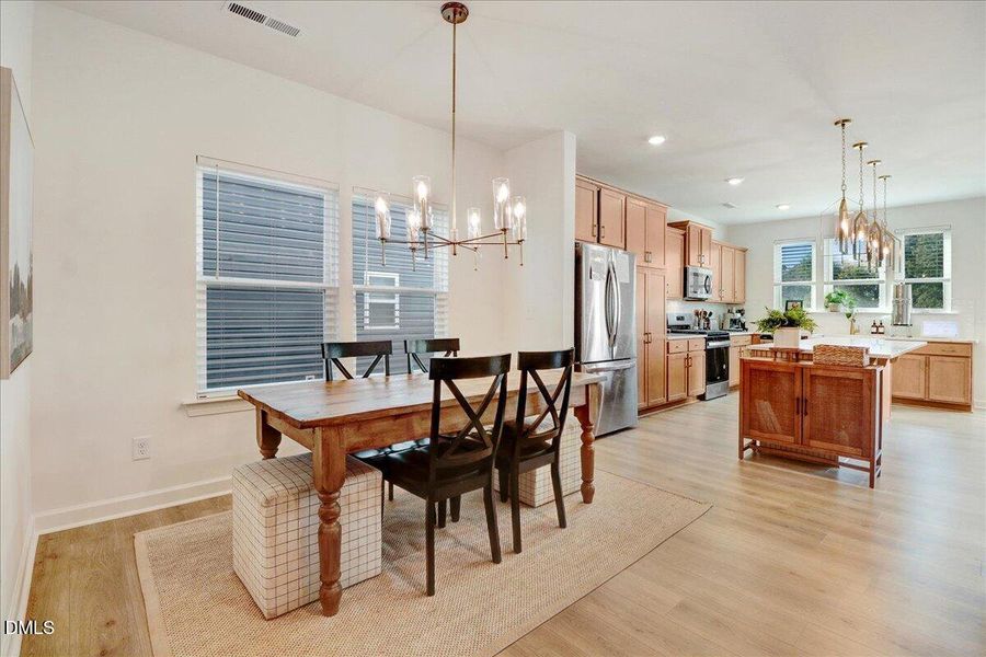 24-27 Silver Moon Ln-24 24-27 Silver Moon Ln-24