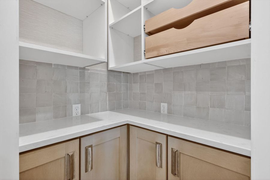 32-web-or-mls-7R7A4922