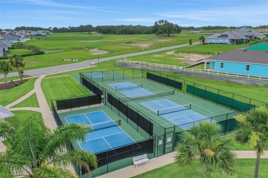 Community amenities in Green Key Village, Lady Lake (Image 40). Community amenities in Green Key Village, Lady Lake (Image 40).