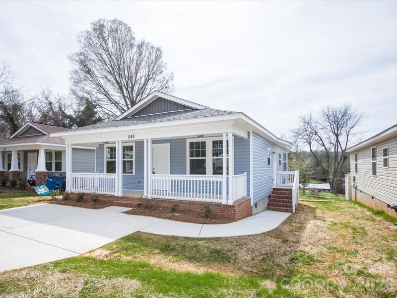 Exterior details and patio area of a home in , Statesville (Image 3).
