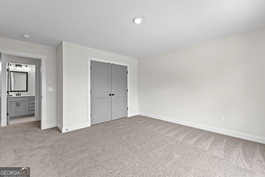 Spacious, unfurnished interior of a new home in The Dairy, Hogansville (Image 18).
