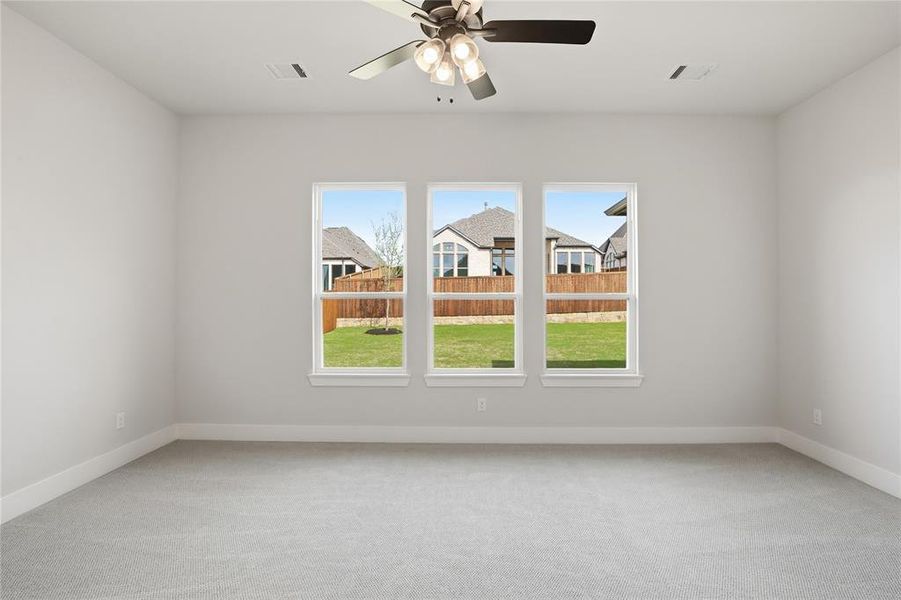 Spacious, unfurnished interior of a new home in Talon Hills, Fort Worth (Image 27).