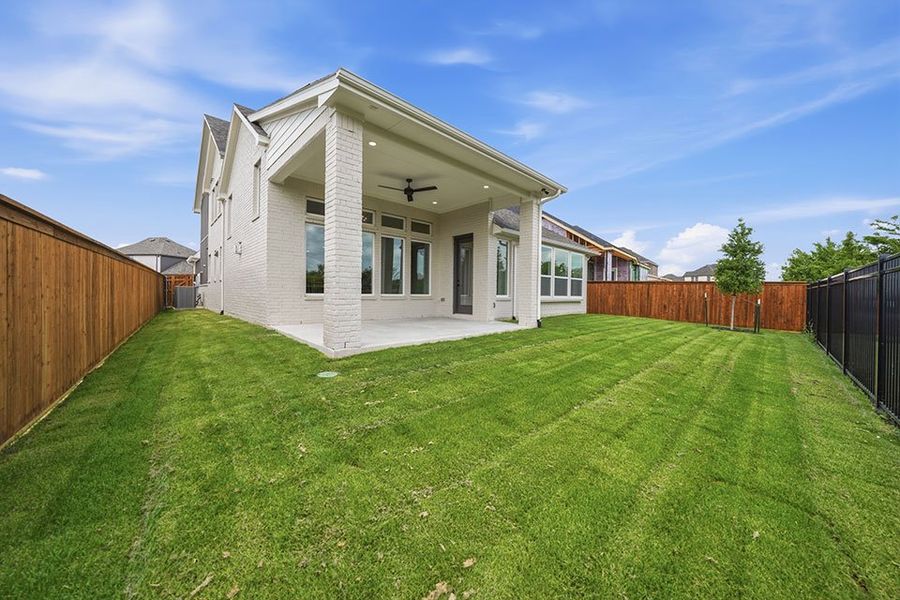 Exterior details and patio area of a home in Aster Park, McKinney (Image 4).