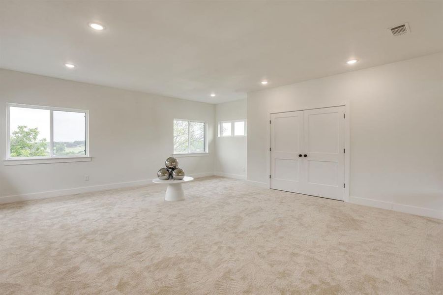 Spacious, unfurnished interior of a new home in , Fort Worth (Image 25). Spacious, unfurnished interior of a new home in , Fort Worth (Image 25).