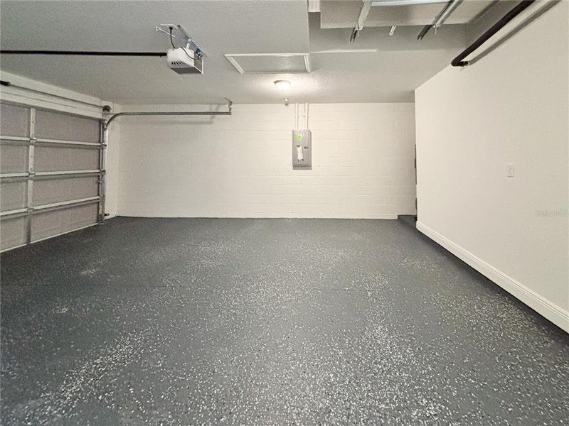 Spacious, unfurnished interior of a new home in , Dunnellon (Image 72). Spacious, unfurnished interior of a new home in , Dunnellon (Image 72).