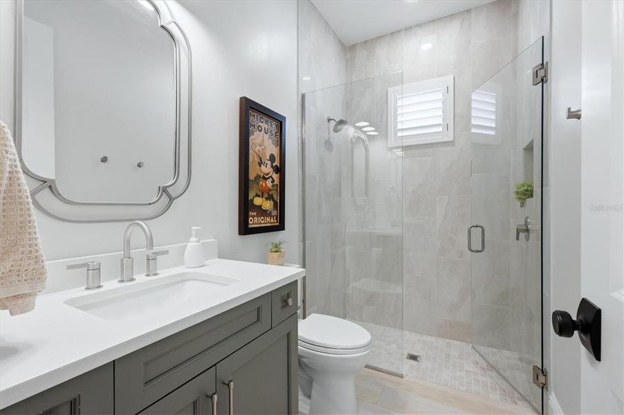 Furnished interior view inside a new home in , Sarasota (Image 35).