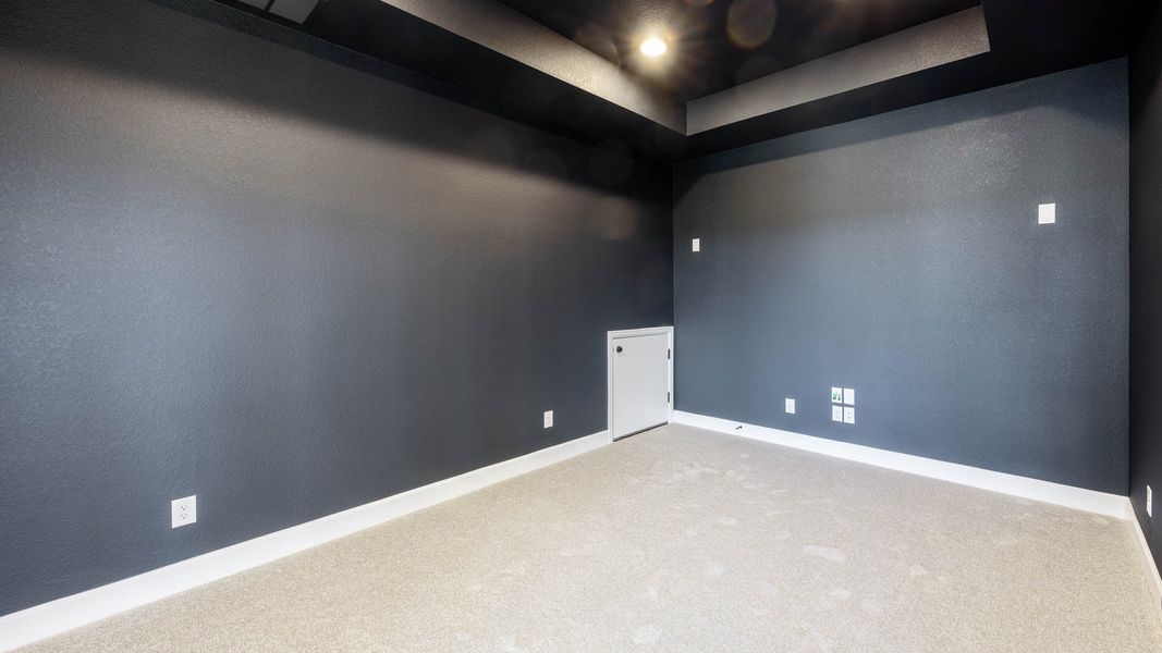 Spacious, unfurnished interior of a new home in Lariat 60', Liberty Hill (Image 9).