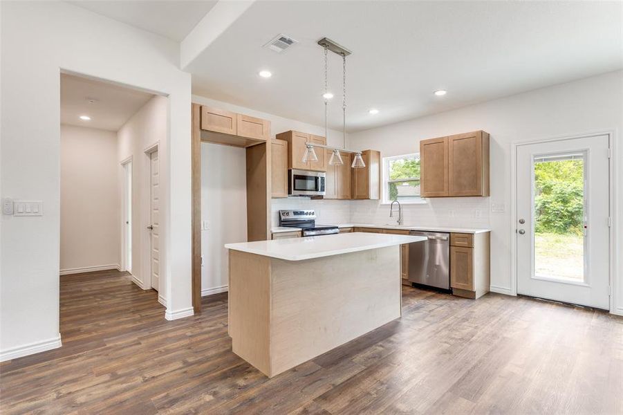 Furnished interior view inside a new home in , Granbury (Image 6).