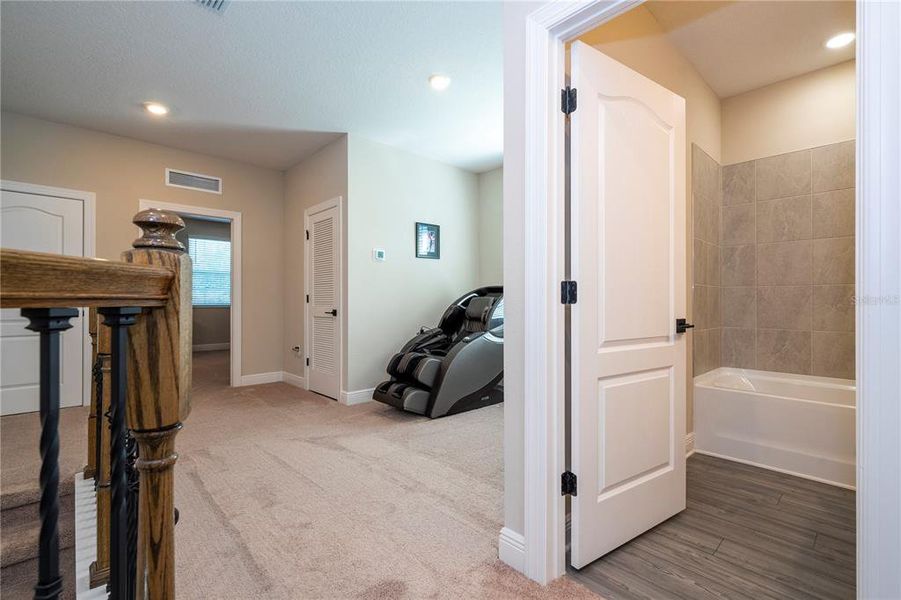 Furnished interior view inside a new home in , Kissimmee (Image 20).